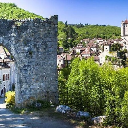 Gite Du Tourneur Apartment Saint-Cirq-Lapopie Bagian luar foto